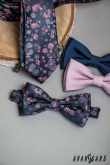 Niebieski wąski krawat z różowym wzorem - szerokość 6 cm